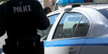 Πτολεμαΐδα: Χαρτομάντης του διαδικτύου διάβαζε… τσέπες αντί για τα χαρτιά – 41χρονος έχασε 4.700€ από “συνομιλίες”