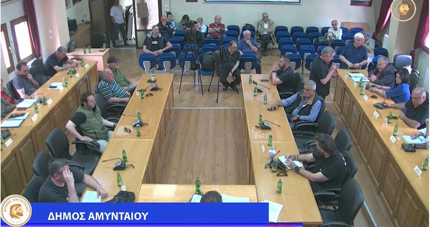 Λαϊκή Συσπείρωση: Εν δυνάμει επικίνδυνα τα σχολικά κτίρια του Δήμου Αμυνταίου – Ι. Λιάσης: «Τα σχολεία μας είναι ασφαλή. Μην τρομάζουμε τον κόσμο»