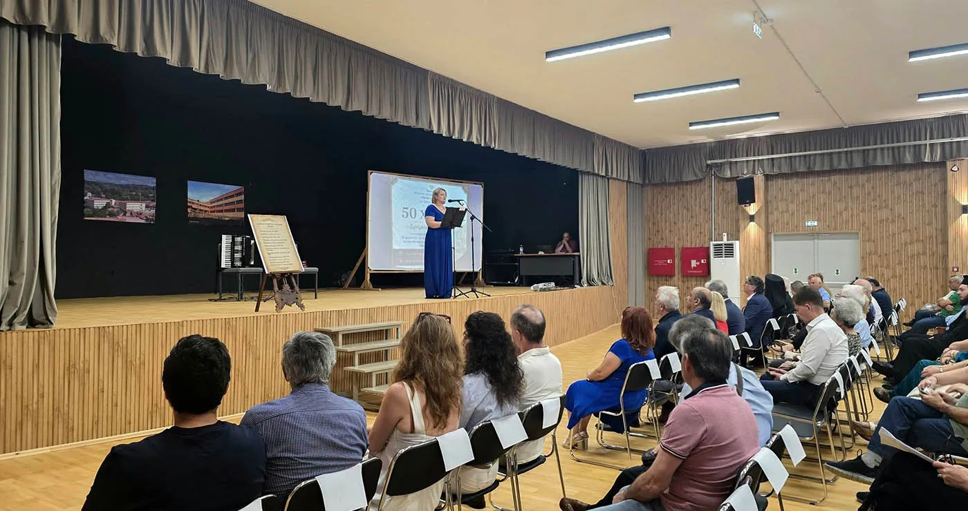 Συγκίνηση στα Σέρβια για τα 50 χρόνια του Λυκείου και τα εγκαίνια της νέας αίθουσας