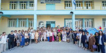 “Επέστρεψαν” οι αναμνήσεις των μαθητικών χρόνων, για τους 160 παλιούς συμμαθητές του Γυμνασίου Πτολεμαΐδας! (της Κούλας Πουλασιχίδου)