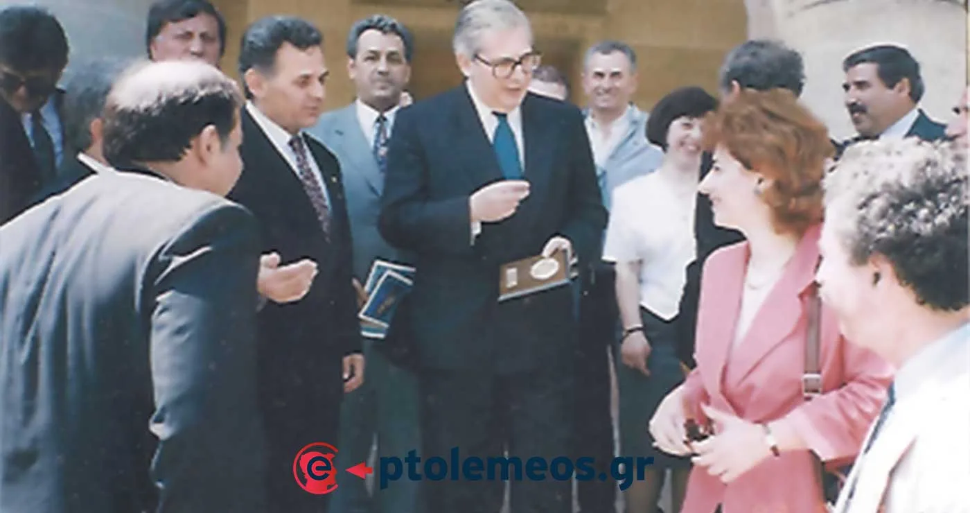 Από την επίσκεψη της Δημοτικής αντιπροσωπείας στην αδελφή πύλη Έγκωμη Κύπρου το 1993 – Από τη στήλη του Γ. Καζαντζή στον ΠΑΛΜΟ