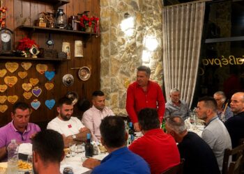 Αναμένουν άρση του αποκλεισμού οι μετακινούμενοι κτηνοτρόφοι- Συνάντηση στον Τύρναβο λίγο πριν τη νέα απόφαση του Υπουργείου