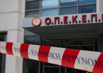 ΟΠΕΚΕΠΕ: Σε εξέλιξη επιχείριση του Ελληνικού FBI σε χωριό του Ελλησπόντου και Αγρίνιο με 13 συλλήψεις  – Πάνω από 2,5 εκατ. ευρώ το όφελος του κυκλώματος
