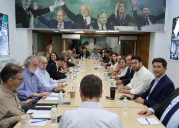 Ποια πρόσωπα αναλαμβάνουν ρόλους στην σκιώδη κυβέρνηση του ΠΑΣΟΚ -Κουκουλόπουλος & Διαμαντοπούλου στη λίστα