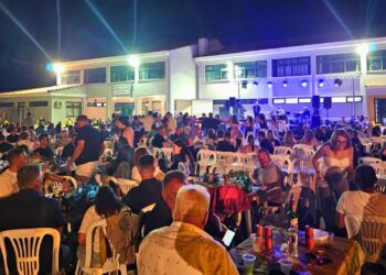 «Ξεσήκωσε» το Δρέπανο Κοζάνης η ποντιακή βραδιά – Γλέντι μέχρι αργά με μεγάλη συμμετοχή κόσμου