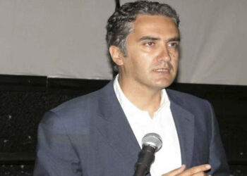 Μιχάλης Χαραλαμπίδης: Tριάντα χρόνια από την ομιλία που θα μπορούσε να αλλάξει τον Ελληνισμό (Γράφει ο Θεοφάνης Μαλκίδης)