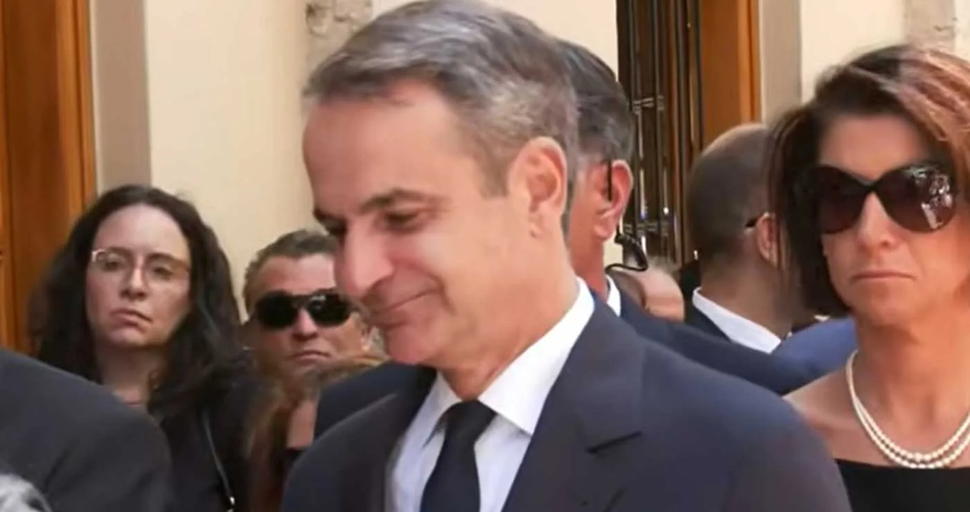 Η Αλεξία Μπακογιάννη στο τελευταίο «αντίο» της Βάγιας Νέστορα