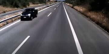 Τρόμος στην Εγνατία Οδό: Όχι ένα, αλλά τρία αυτοκίνητα κινούνταν ανάποδα (Βίντεο)