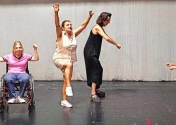 Ολοκληρώθηκαν τα Θερινά Θεατρικά Εργαστήρια Εφήβων και Ενηλίκων του Δημοτικού Περιφερειακού Θεάτρου Κοζάνης