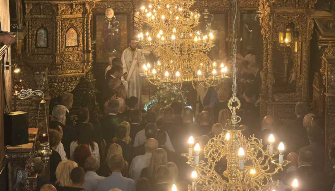«Γιατί, γιατί, γιατί;» – Ο συγκλονιστικός επικήδειος του αδελφού της Βάγιας Νέστορα στην κηδεία της – «Το γνωρίζουμε ότι δολοφονήθηκες»
