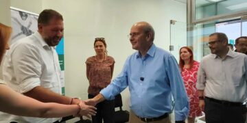 Επίσκεψη Χατζηδάκη στο Κέντρο Ανάπτυξης Δεξιοτήτων και Απασχόλησης στην Κοζάνη – Στο επίκεντρο η σύνδεση κατάρτισης και αγοράς εργασίας