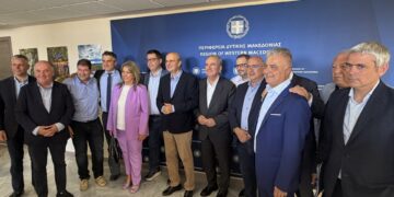 Το κυβερνητικό κλιμάκιο στη Δυτική Μακεδονία: «Ήρθαμε να μιλήσουμε με έργα»
