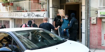 Πώς η χρήση μιας ομπρέλας οδήγησε στους δράστες της φονικής εμπρηστικής επίθεσης με θύμα τη Βάγια Νέστορα -Το παζλ της Αντιτρομοκρατικής