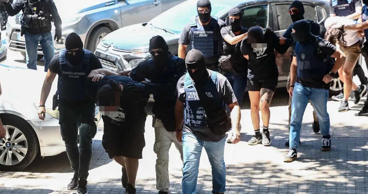 Δολοφονία Βάγιας Νέστορα: Το βίντεο που οδήγησε στις συλλήψεις -Δύο οι εμπρηστικές ομάδες για τα τρία χτυπήματα