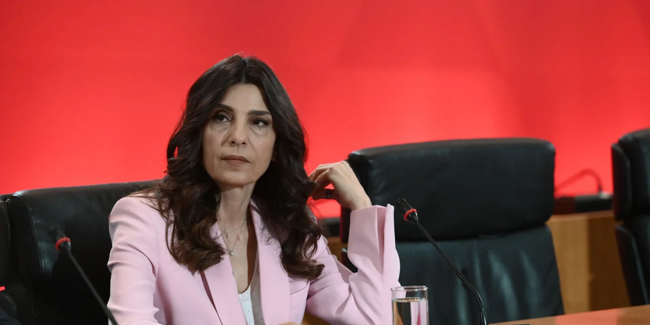 Ανεξαρτητοποιήθηκε από τον ΣΥΡΙΖΑ η Πόπη Τσαπανίδου -Κρατά την έδρα της
