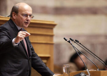 Κωστής Χατζηδάκης: 10 νέες δράσεις για στήριξη των λιγνιτικών περιοχών τους επόμενους μήνες- Ανάμεσα τους, η δέσμευση πως οι εργαζόμενοι σε λιγνιτικές δραστηριότητες θα απορροφηθούν σε στρατηγικά ενεργειακά έργα της ΔΕΗ