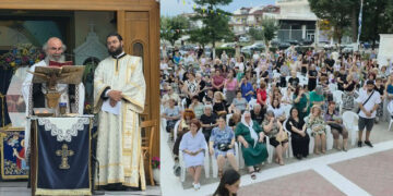 Πλήθος πιστών συμμετείχε στο Ιερό Ευχέλαιο που τελέστηκε στον Ιερό Ναό Αγίας Σκέπης Πτολεμαΐδας (ρεπορτάζ της Κούλας Πουλασιχίδου)