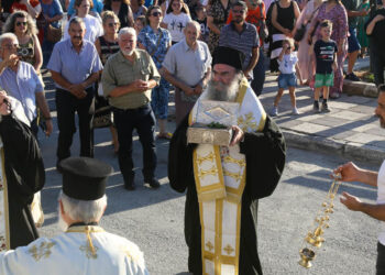 Υποδοχή του λειψάνου του Αγίου Διονυσίου του εν Ολύμπω στο Βελβεντό (φωτογραφίες)