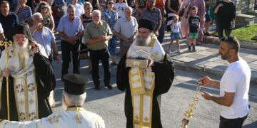 Υποδοχή του λειψάνου του Αγίου Διονυσίου του εν Ολύμπω στο Βελβεντό (φωτογραφίες)