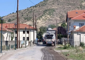 Σε εξέλιξη το έργο αποκατάστασης του δημοτικού οδικού δικτύου του Δήμου Πρεσπών