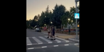 Και στη Νεάπολη η πρώτη «έξυπνη» διάβαση πεζών (Βίντεο)