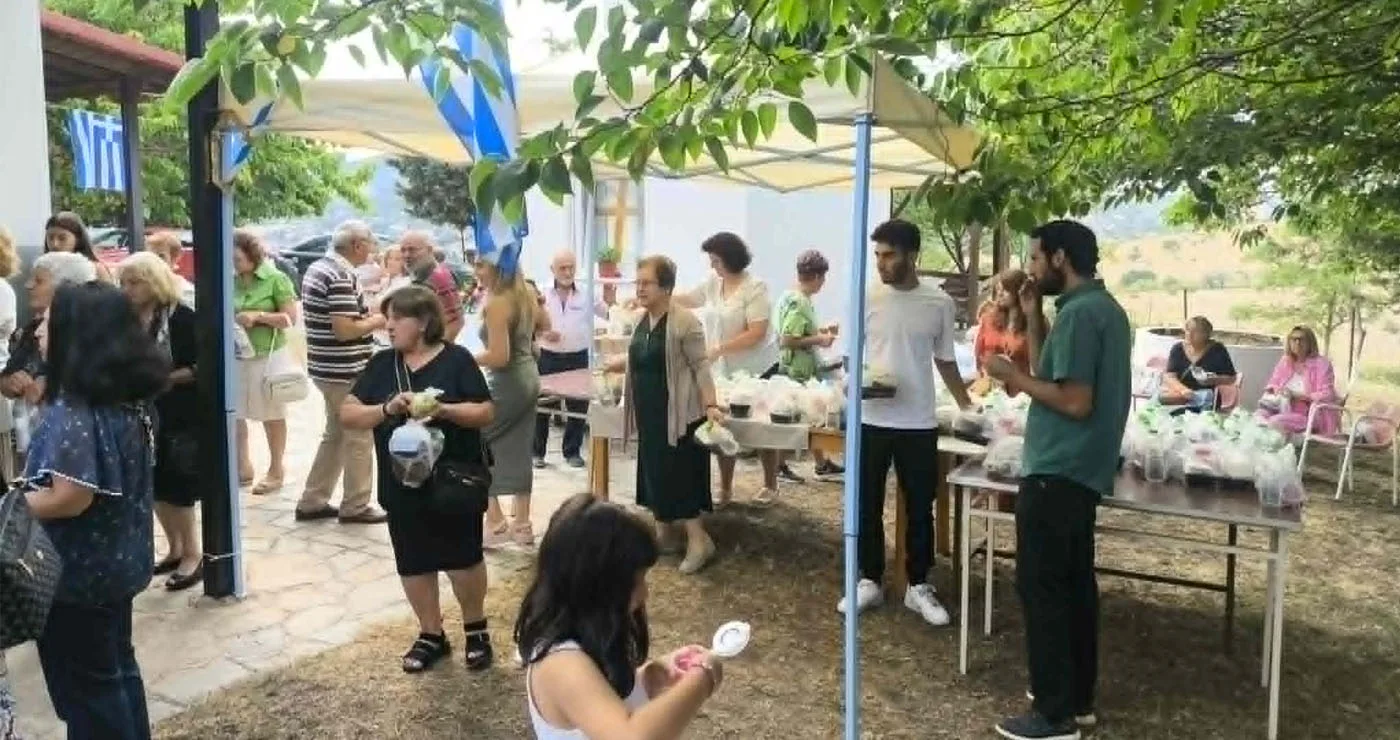 Πανηγύρισε το εξωκλήσι της Μεταμόρφωσης του Σωτήρος στο Δρέπανο (Φωτογραφίες)