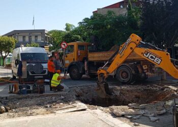 Πτολεμαΐδα: Κλειστή στα δύο η 25ης Μαρτίου για τη βλάβη της τηλεθέρμανσης – Σε εξέλιξη εκτεταμένες εργασίες