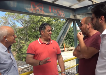Βόλτα στην Ιωνίας για Κοκκαλιάρη, αλλά κουβέντα για τα χαλίκια(video)