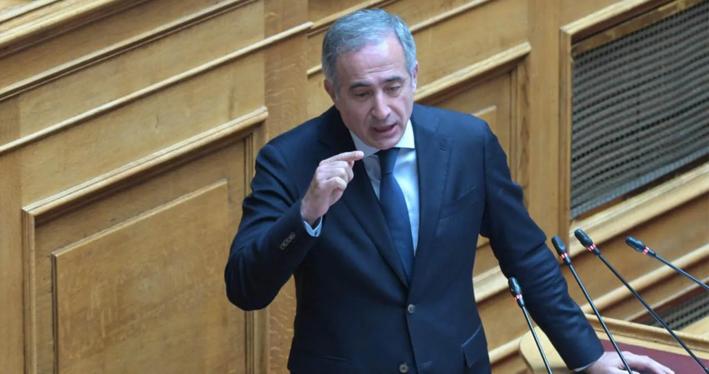 Βολές Κωνσταντινίδη κατά ΠΑΣΟΚ από το βήμα της Βουλής – «Το ΠΑΣΟΚ … είχε ανακαλύψει την Αμερική πριν από τον Κολόμβο» (βίντεο)