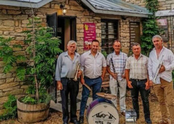 Νύμφαιο: Βραδιά με χάλκινα στην κεντρική πλατεία τον Δεκαπενταύγουστο
