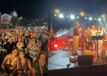 Ο Γιώργος Λιάνης τραγουδάει “Εδώ να μείνεις” στο Αμύνταιο, στη συναυλία με τη Λίνα Νικολακοπούλου (video)