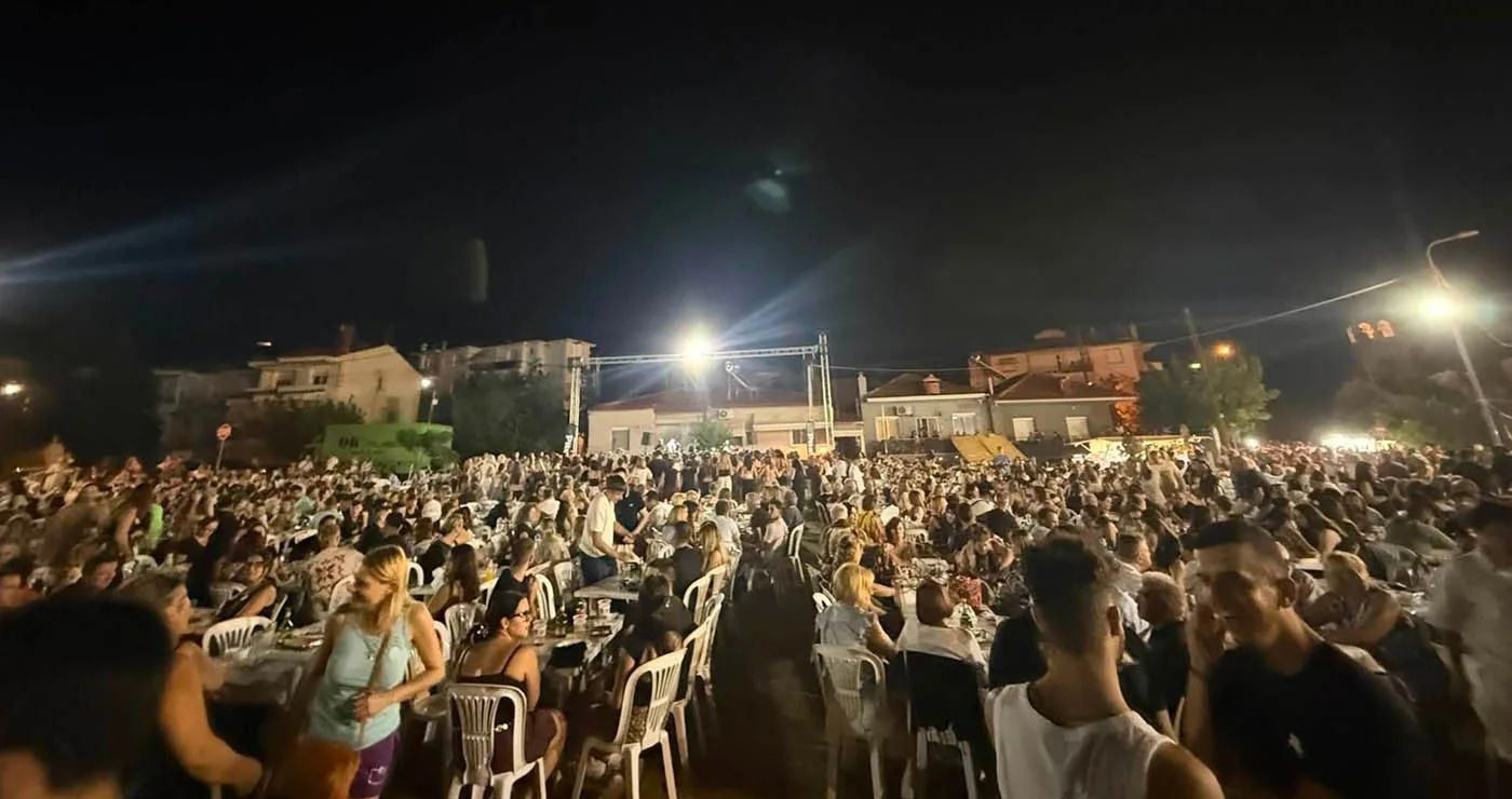 Πλατάνια Κοζάνης: Μεγάλο γλέντι στην πρώτη βραδιά – Σήμερα η ποντιακή συνέχεια