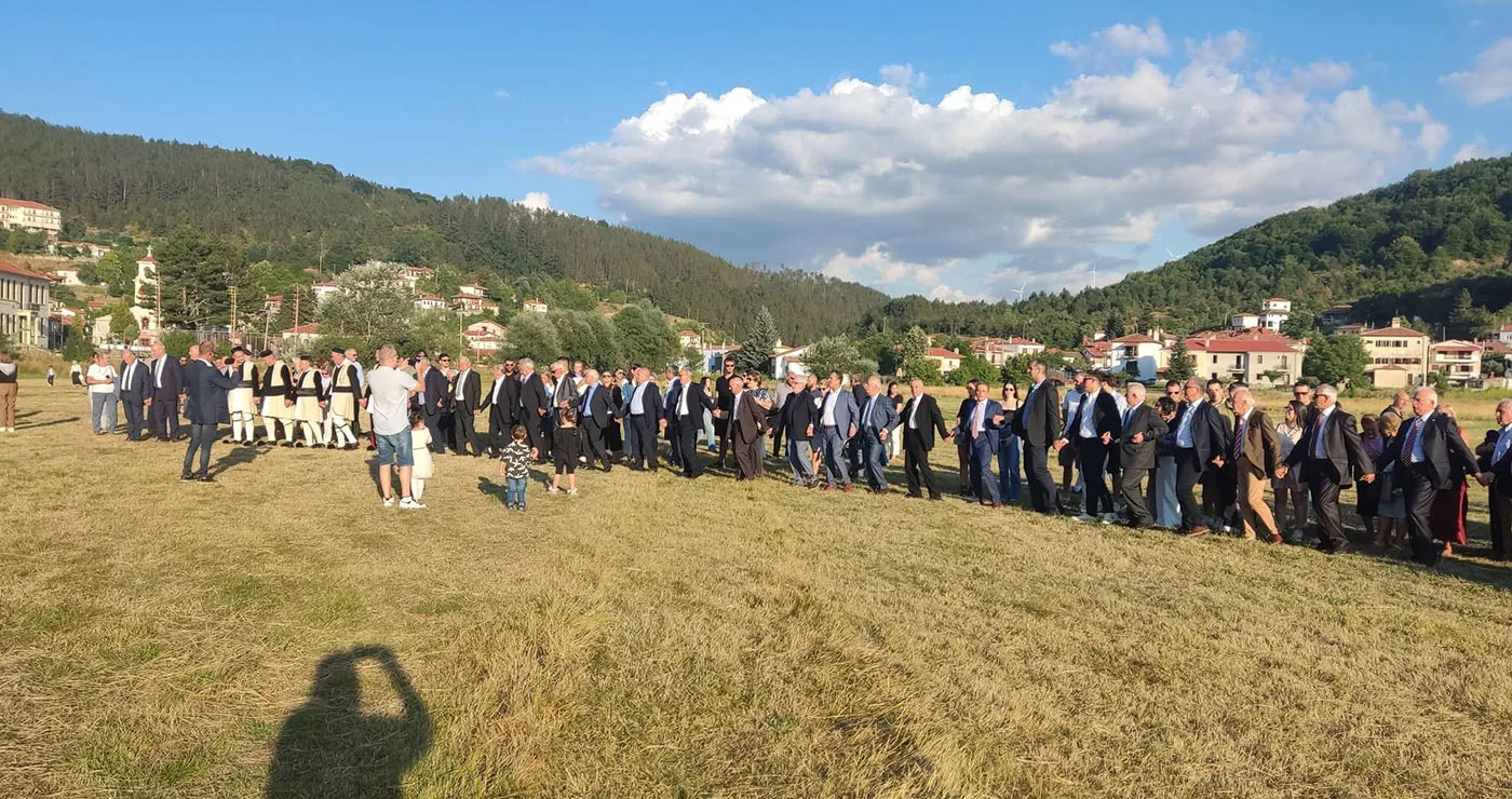 Βλάστη: Αναβίωσε και φέτος ο «Τρανός Χορός» του Δεκαπενταύγουστου