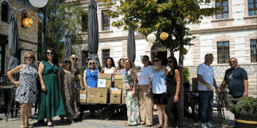 Ξινό Νερό: Προσφορά από συλλόγους της Στουτγάρδης σε παιδιά και Περιφερειακό Ιατρείο