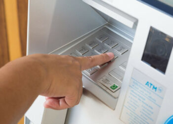 Καθυστερεί η υποχρεωτική καταβολή ενοικίων μέσω τραπεζών: Ανοιχτό το ενδεχόμενο νέας παράτασης μετά την 1η Οκτωβρίου