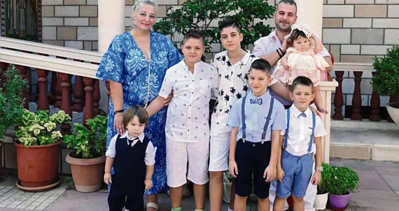 Φεύγει από τη Φουρνά η πολύτεκνη οικογένεια που μετακόμισε πρώτη εκεί και άνοιξε μαγαζί