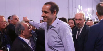 Nέα δωρεά βιβλίων από τους Bookmarkers του Γρηγόρη Δημητριάδη στο 2ο Γυμνάσιο Αγίας Βαρβάρας (video)