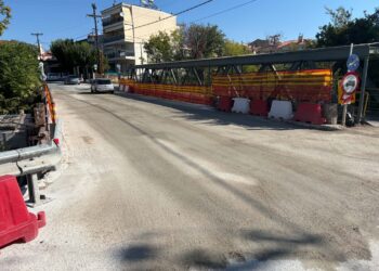 Άνοιξε η οδός Ιωνίας- Κανονικά τα αστικά με τους μαθητές στα σχολεία, συνεχίζεται ο αποκλεισμός για βαρέα οχήματα(video- φώτο)