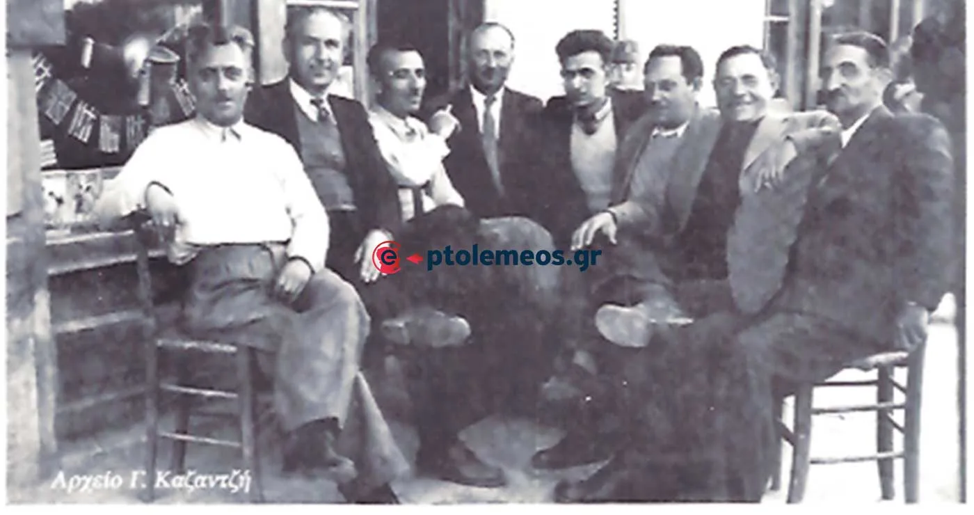 Μια ωραία παρέα του ποτηριού σε αναμνηστική φωτογραφία το 1949 – Από τη στήλη του Γ. Καζαντζή στον ΠΑΛΜΟ
