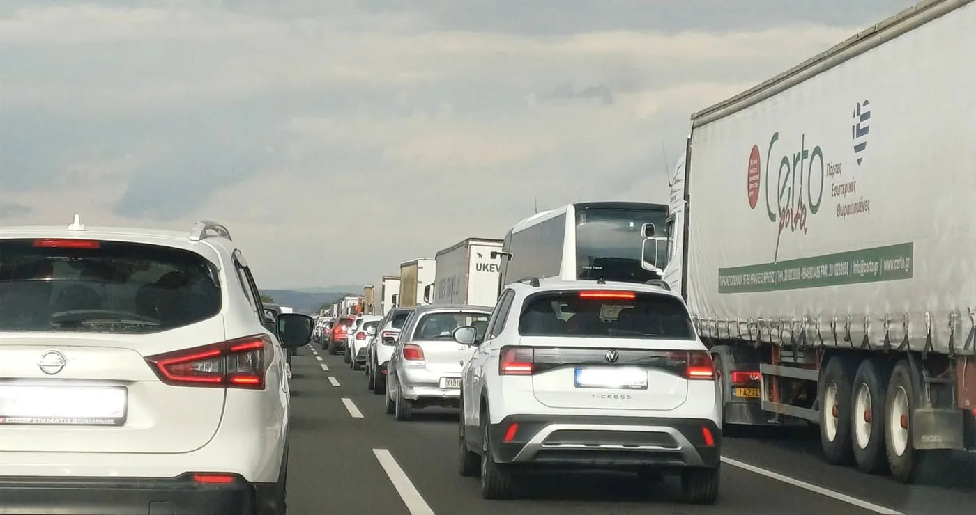 Ουρές χιλιομέτρων και πάλι στην Εγνατία Οδό – Τιμητική αυτή τη φορά είχαν τα Μάλγαρα