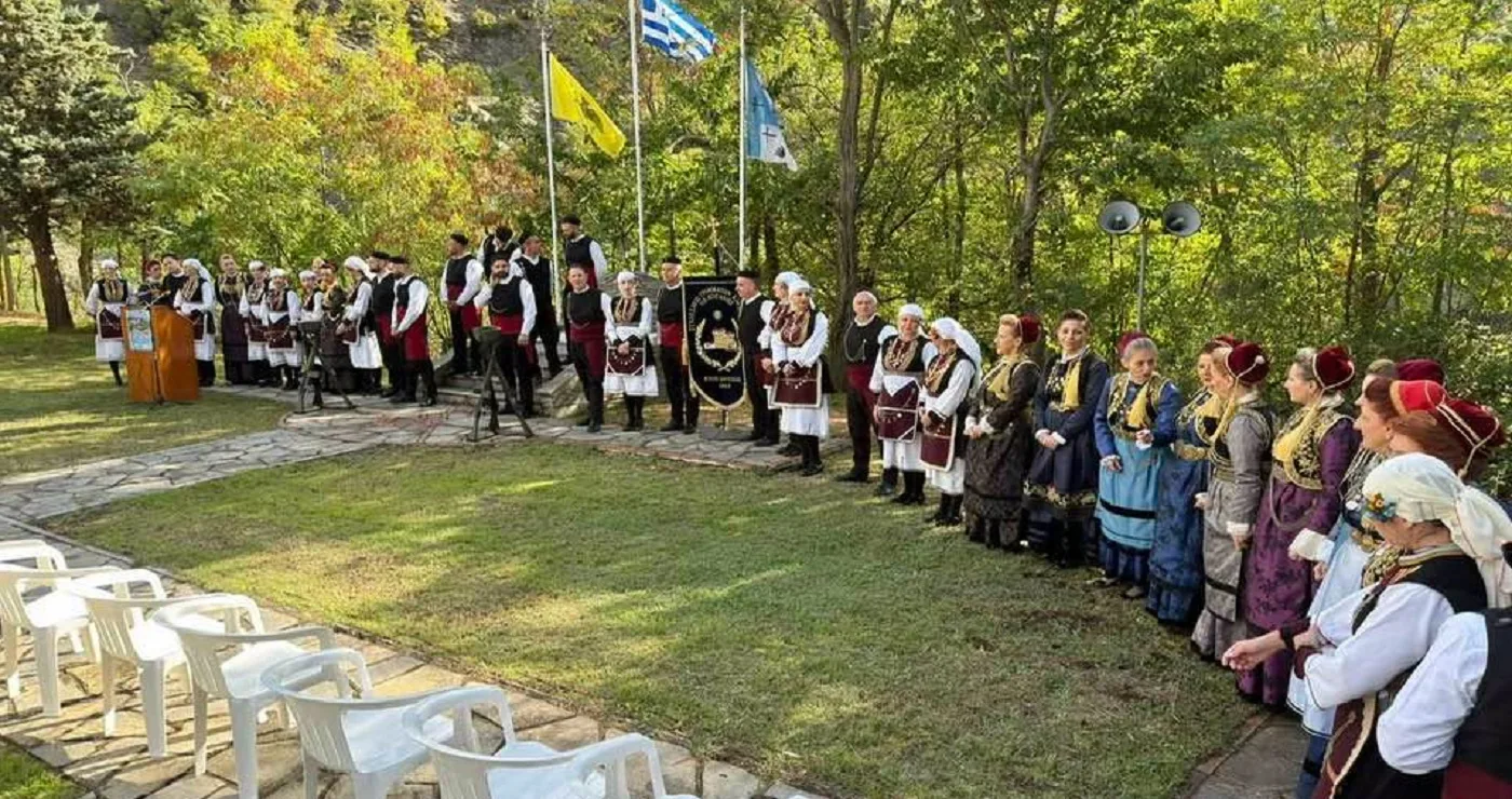 Τιμήθηκε η μνήμη των ηρώων του Μακεδονικού Αγώνα στο Μπούρινο – Μ. Παπαδόπουλος: “Η θυσία τους παραμένει ζωντανή”