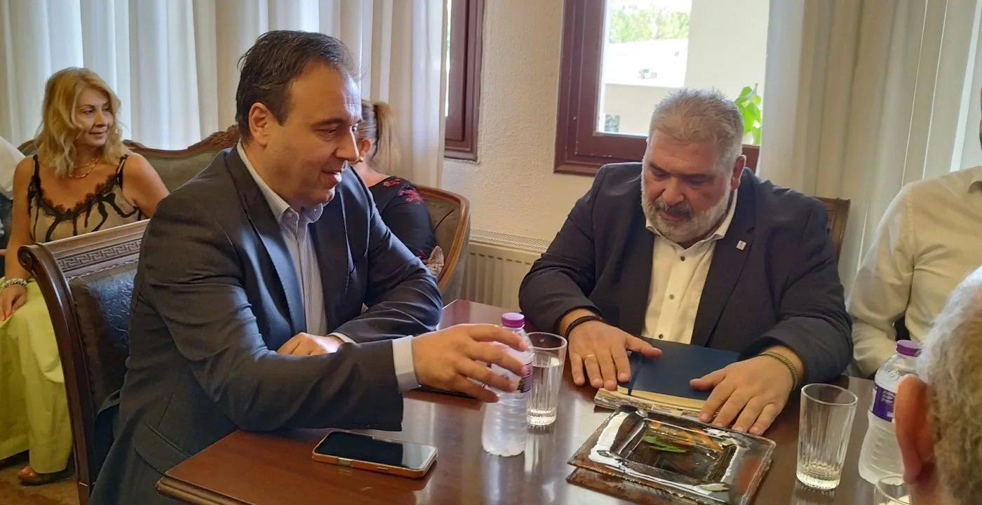 Ο Δημήτρης Παπαστεργίου στο Δημαρχείο Εορδαίας: «Η ευκαιρία είναι εδώ και πρέπει να την εκμεταλλευτούμε» (βίντεο)