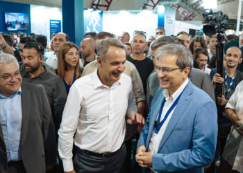 Πανεπιστήμιο Δυτικής Μακεδονίας: Παρουσία στην 90ή ΔΕΘ με AI, ρομποτική και ψηφιακή υγεία – Επίσκεψη Μητσοτάκη στο περίπτερο