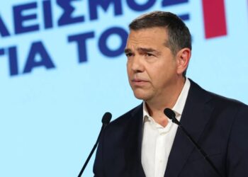 «Χάσαμε τον λογαριασμό»: Πυρ ομαδόν από την κυβέρνηση για τις εξαγγελίες Τσίπρα που «τίναξαν την μπάνκα» με κόστος €13 δισ.