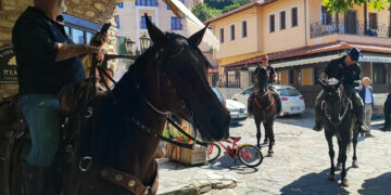 Βλάστη Εορδαίας: Μια παράδοση που «καλπάζει» – Περισσότερα από 180 άλογα στην 7η Ορεινή Ιππική Συνάντηση