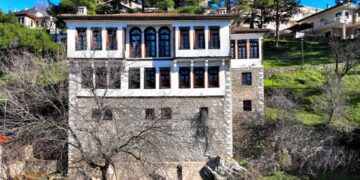 4 αρχοντικά της Δυτικής Μακεδονίας που αξίζει να επισκεφθείτε
