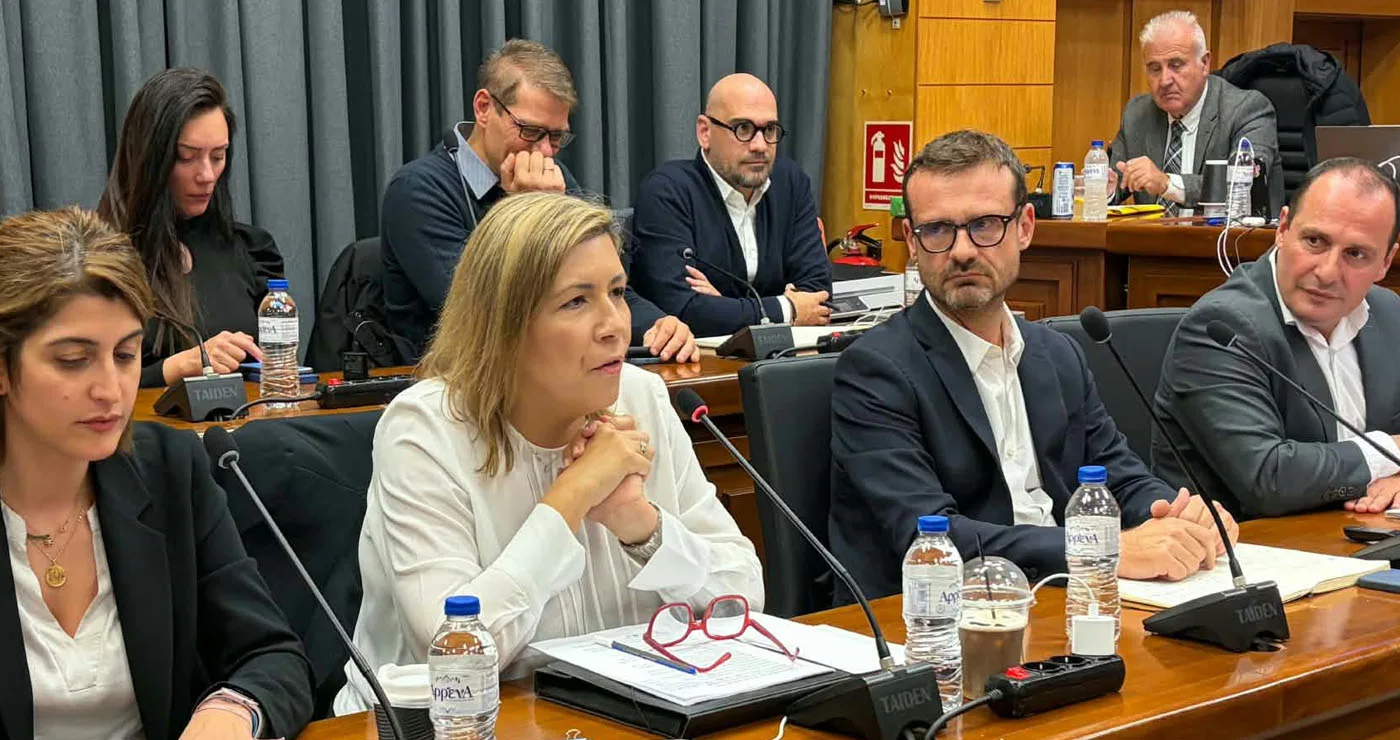 Δείτε ζωντανά τη συνεδρίαση την κρίσιμη συνεδρίαση του Περιφερειακού Συμβουλίου Δυτικής Μακεδονίας για το επενδυτικό σχέδιο της ΔΕΗ