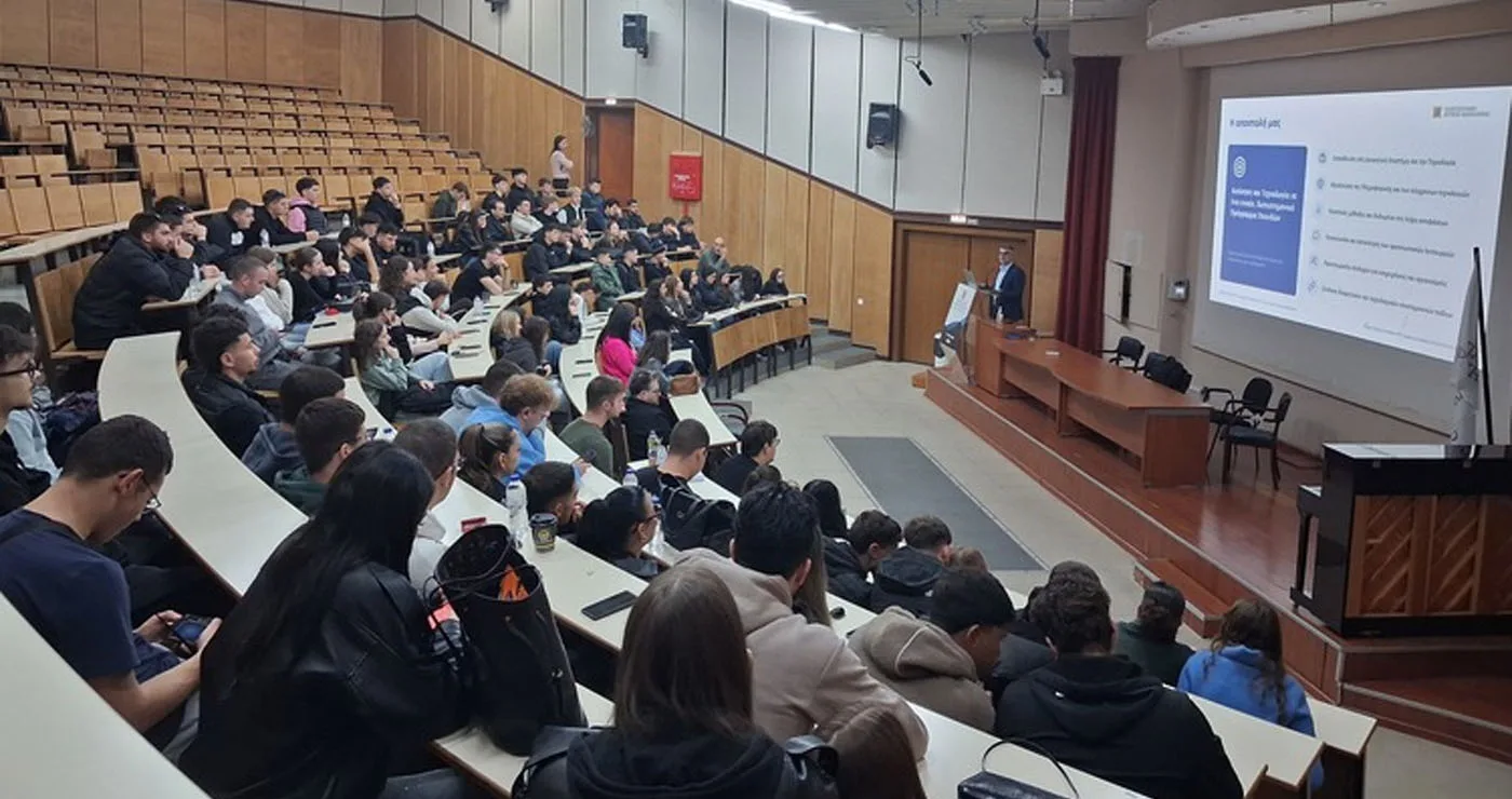 Θερμή Υποδοχή στους Πρωτοετείς Φοιτητές του Τμήματος Διοικητικής Επιστήμης και Τεχνολογίας
