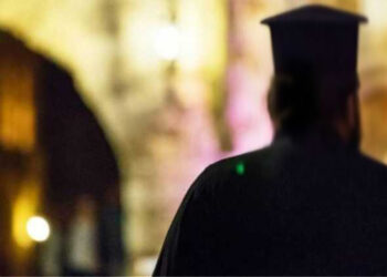 Λάρισα: Στο αυτόφωρο σήμερα ο 68χρονος ιερέας από τα Γρεβενά που κατηγορείται για revenge porn