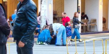 Πτολεμαΐδα: Ηλικιωμένη έπεσε και τραυματίστηκε στο κέντρο – Κλήθηκε ασθενοφόρο